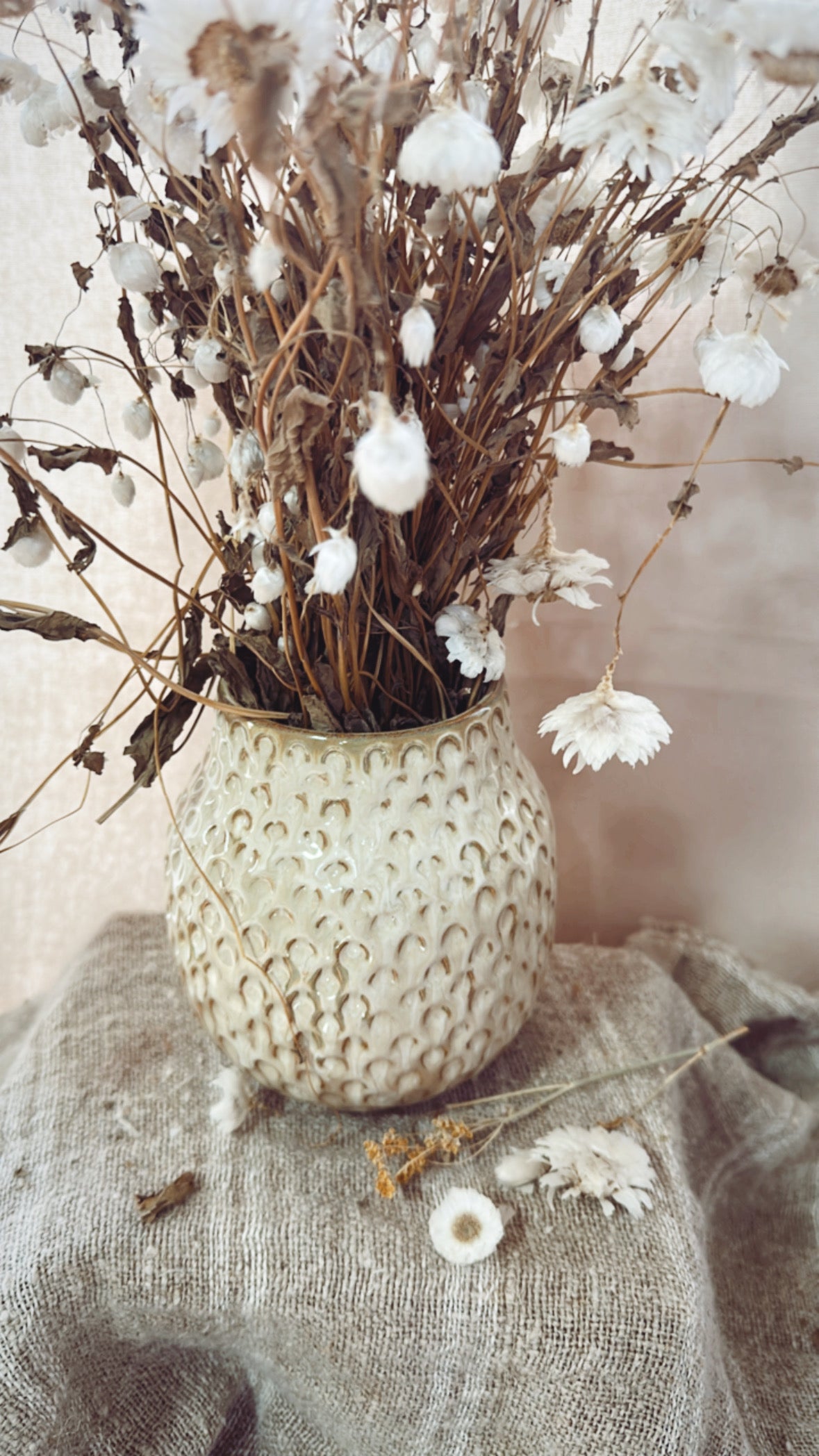 Cream/Sage Vase