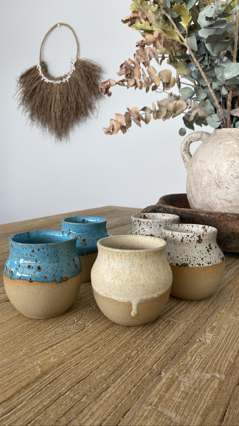 Cream Beauty Small Vessel
